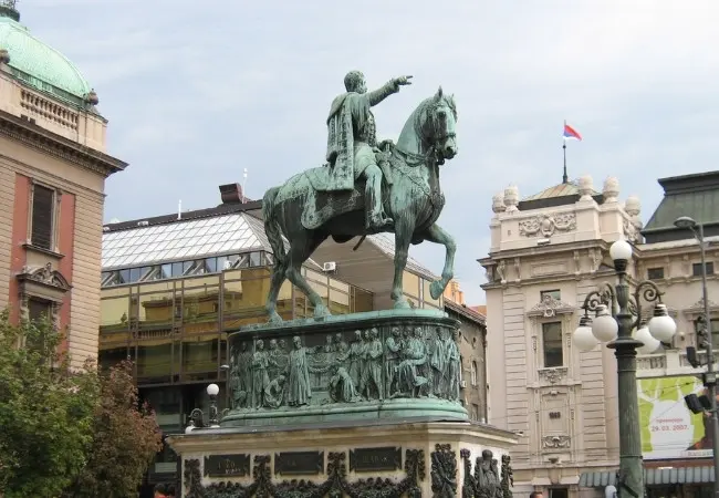 Downtown Walking Tour Adventure