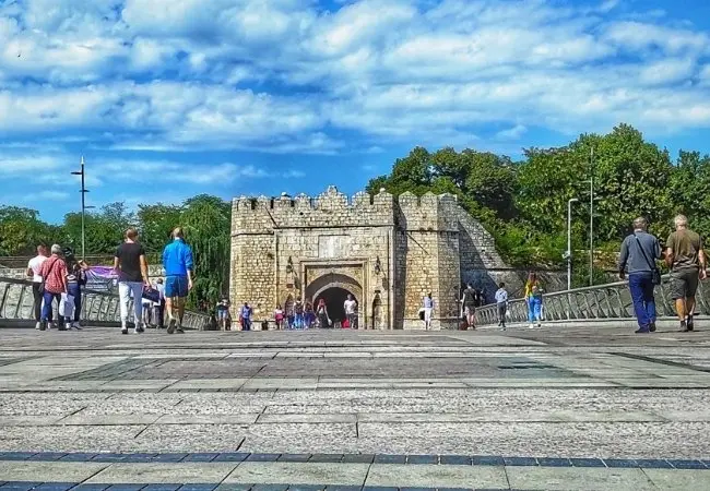 Niš Devils Town Tour Legends Landmarks Natural Wonders