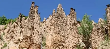 Niš & Devil’s Town Tour: Legends, Landmarks & Natural Wonders